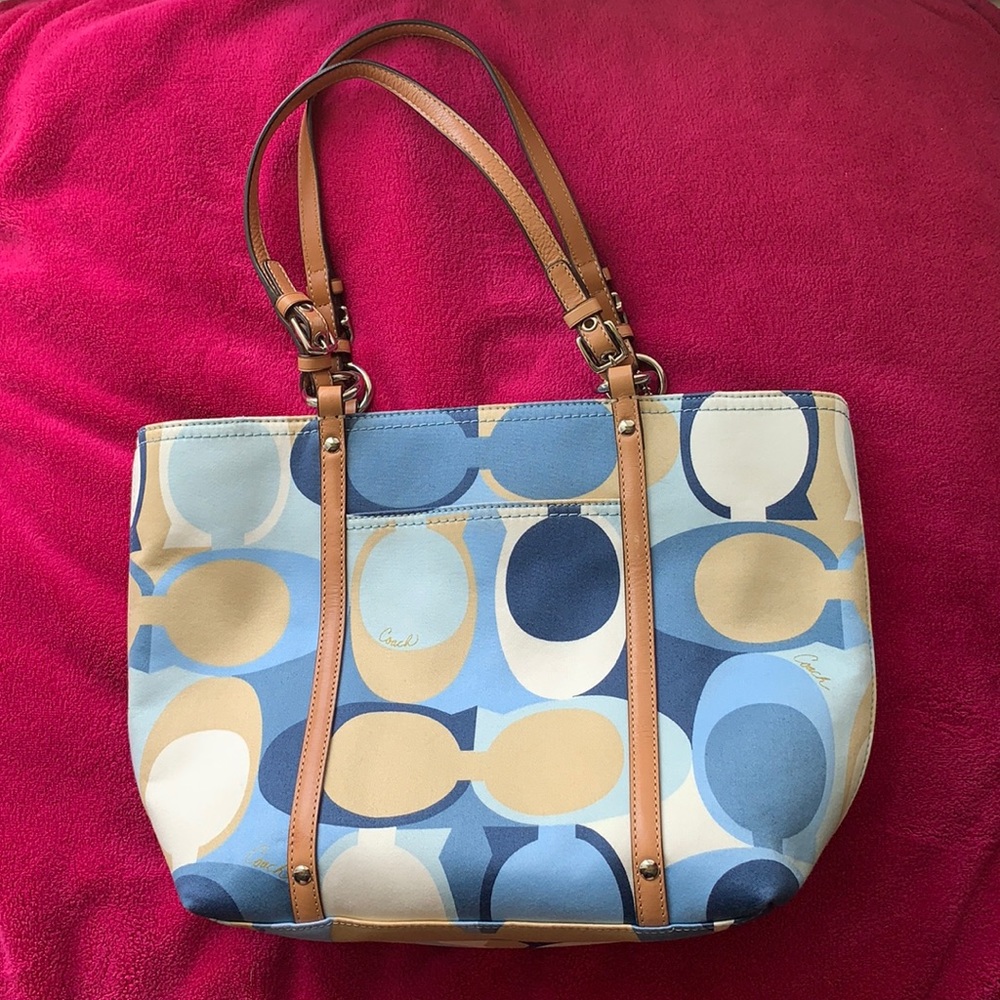 COACH PURSE - Original - super fun for summer!